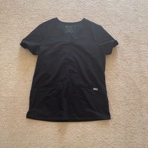 Figs Casma 3 Pocket Scrub Top